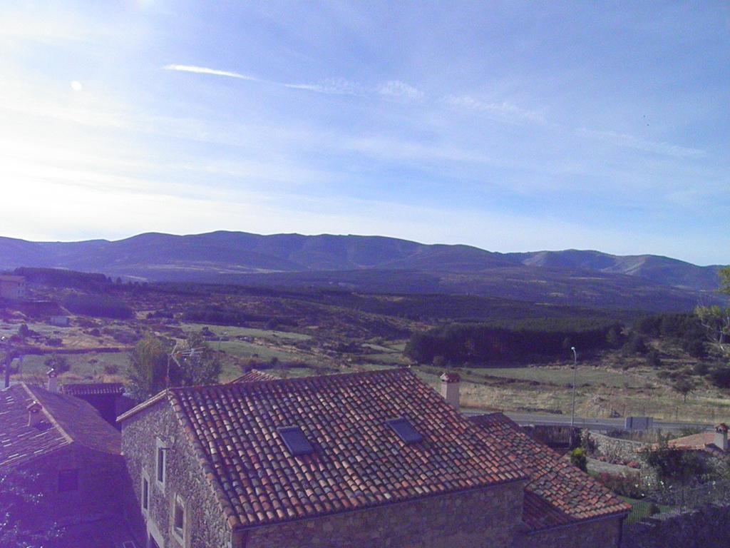 Mirasierra II Y III Navarredonda de Gredos Luaran gambar