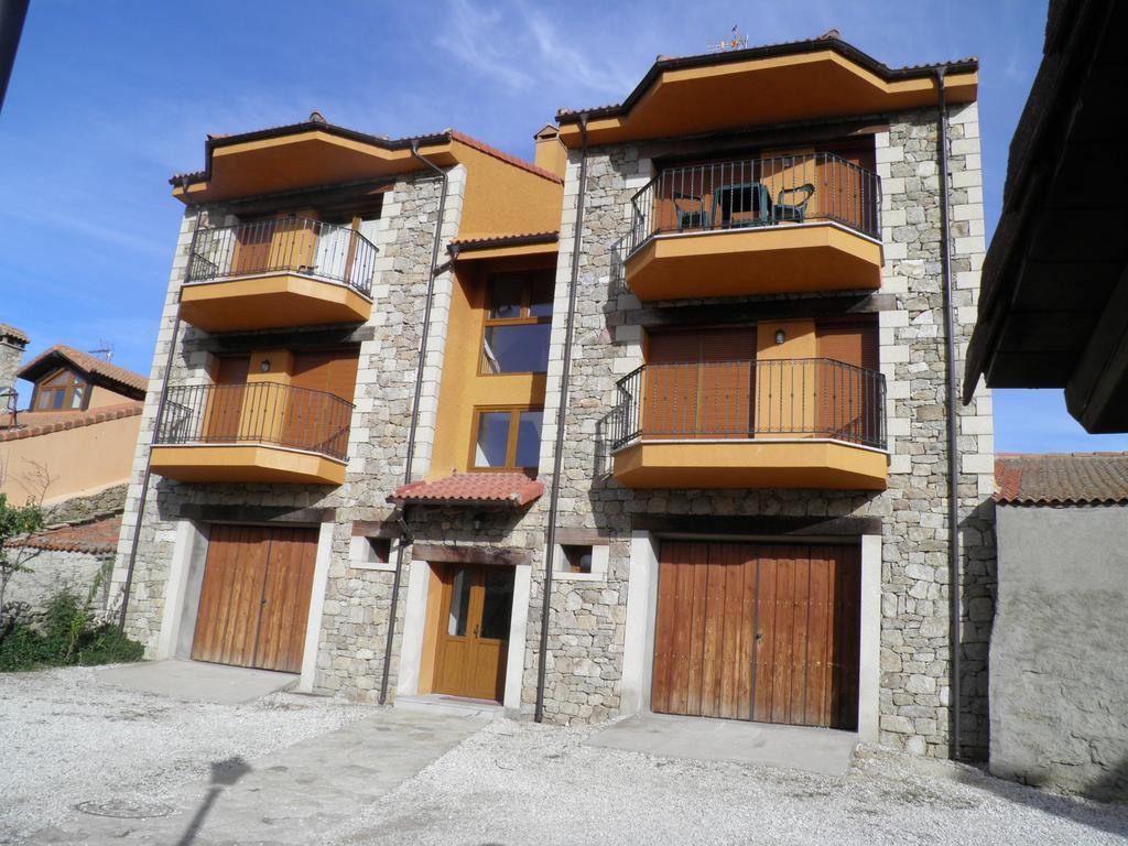 Mirasierra II Y III Navarredonda de Gredos Luaran gambar